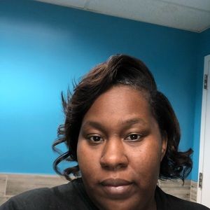 Meet your Posher, Nefertitiyasmin